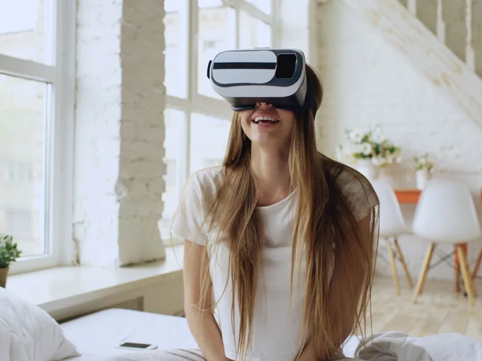 Immersive Virtual Reality (VR) Experiences