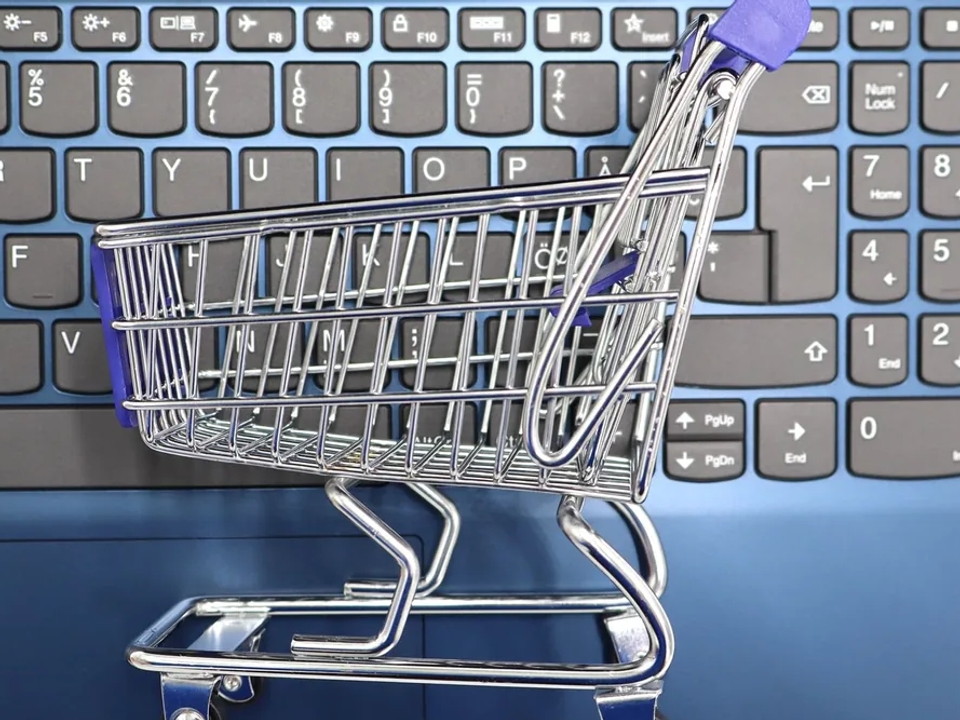 E-Commerce