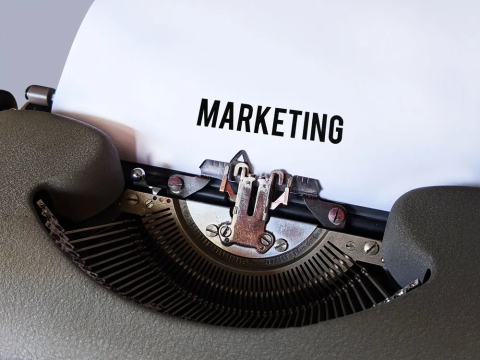 Compelling Copywriting & Messaging