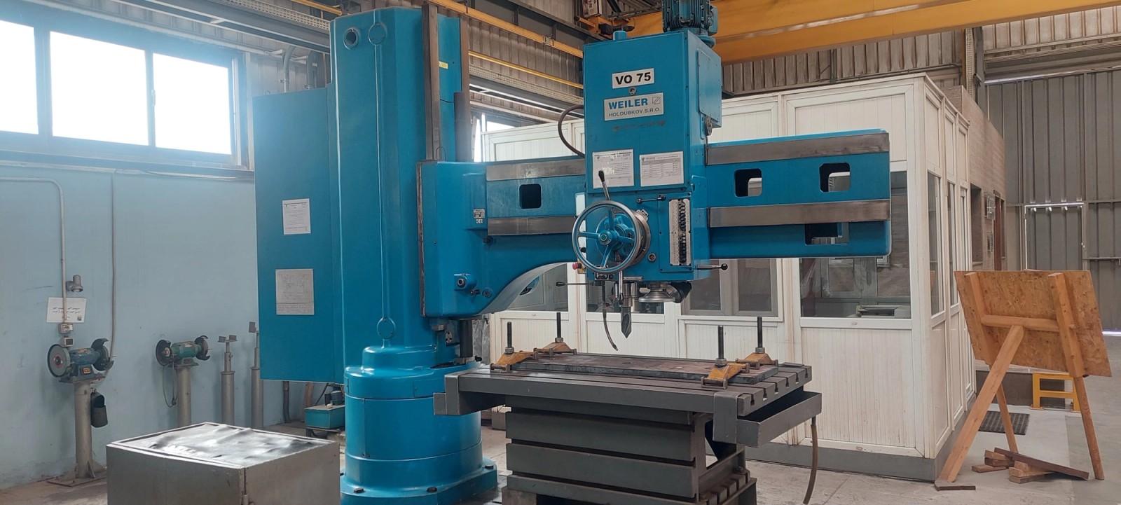 Heavy-duty radial drilling machine boring steel plate at BSF