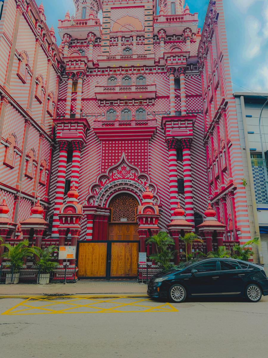 Red Mosque (Jami Ul-Alfar Mosque), Colombo
