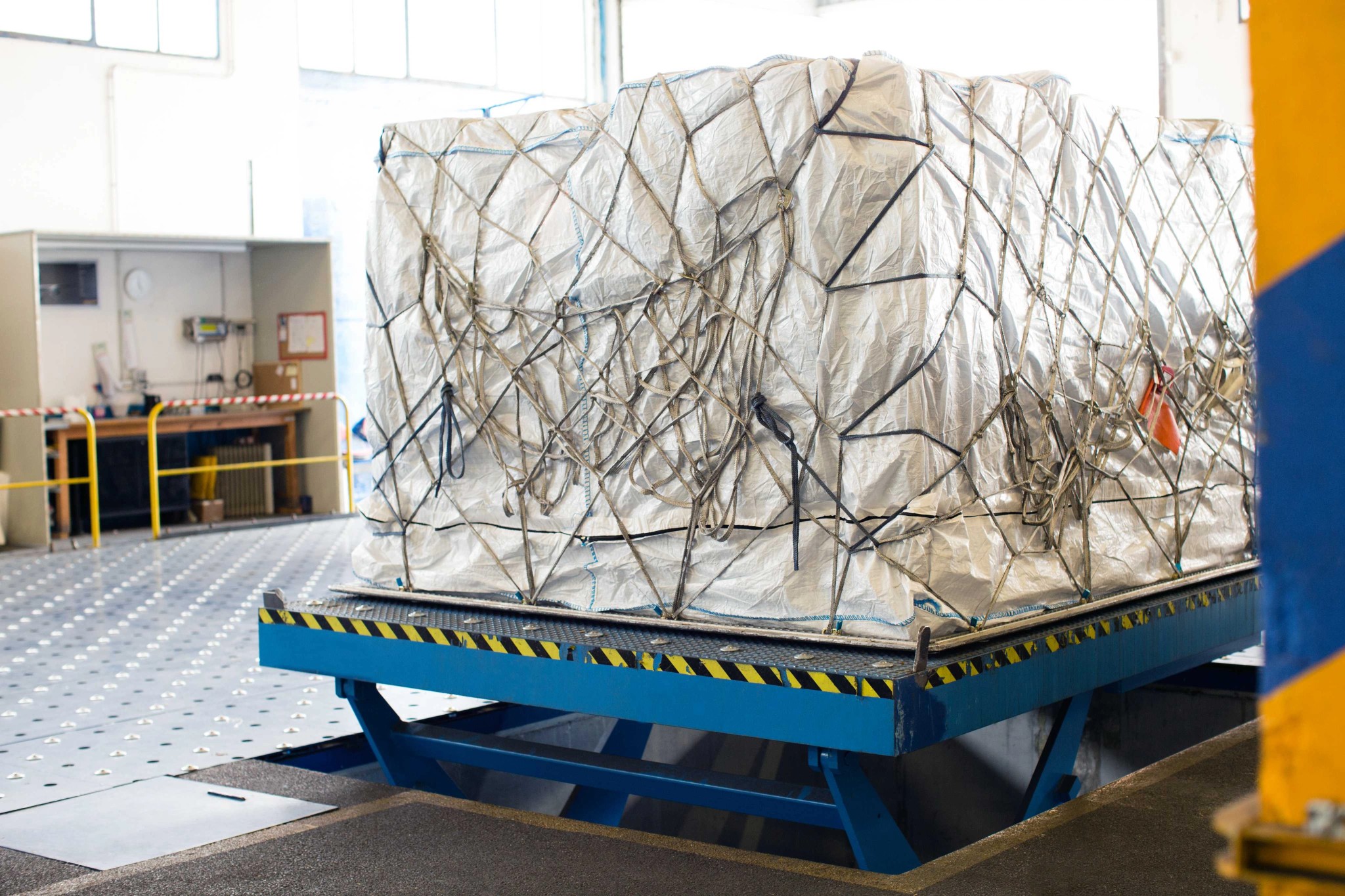 Air Deferred Service International Air Freight Services | Air Cargo Solutions & Logistics