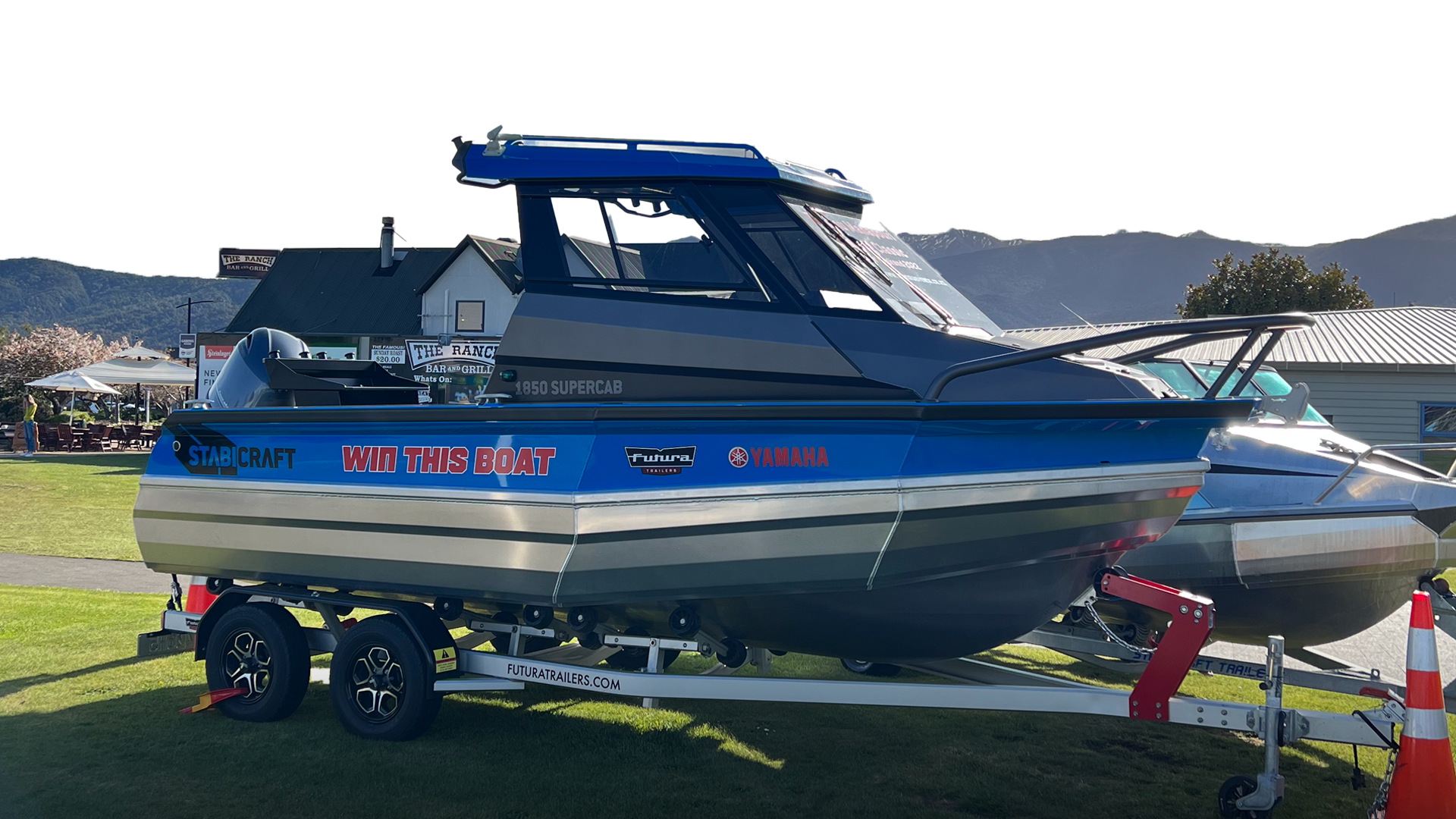 Futura T575-Q3 Boat Trailer with Stabicraft boat