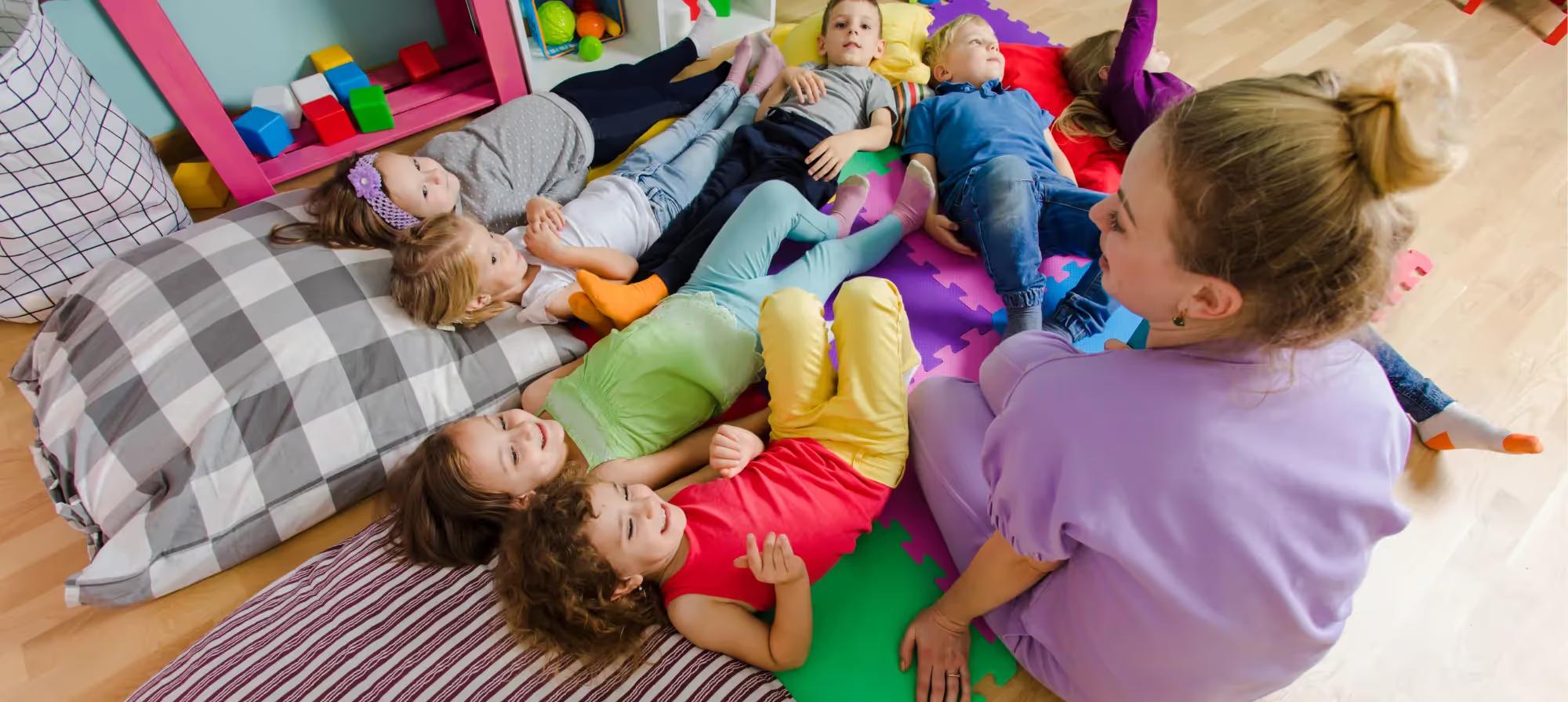 Leżakowanie w przedszkolu – obowiązek czy możliwość?
