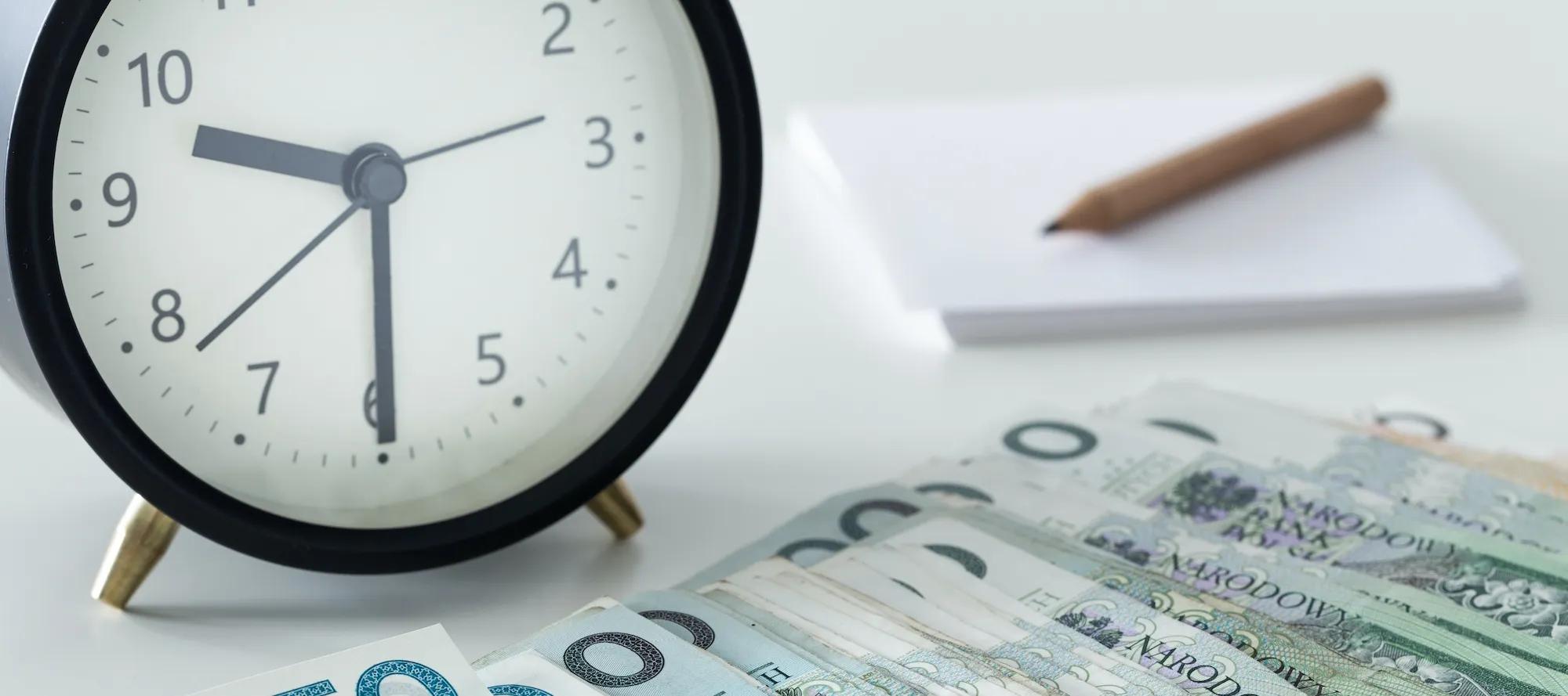 Nieterminowe wpłaty od rodziców - czy istnieje na to sposób?