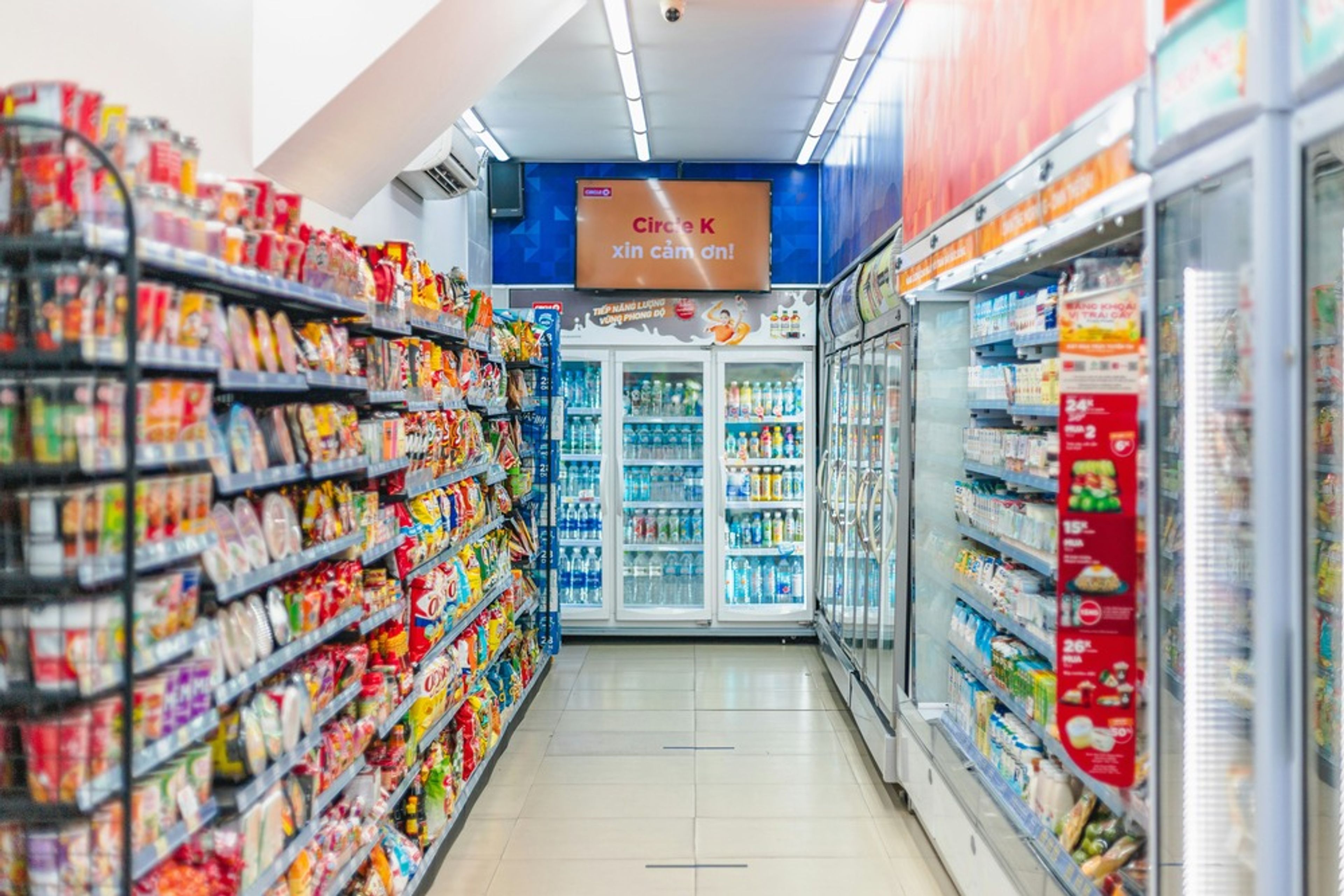 Convenience store storefront