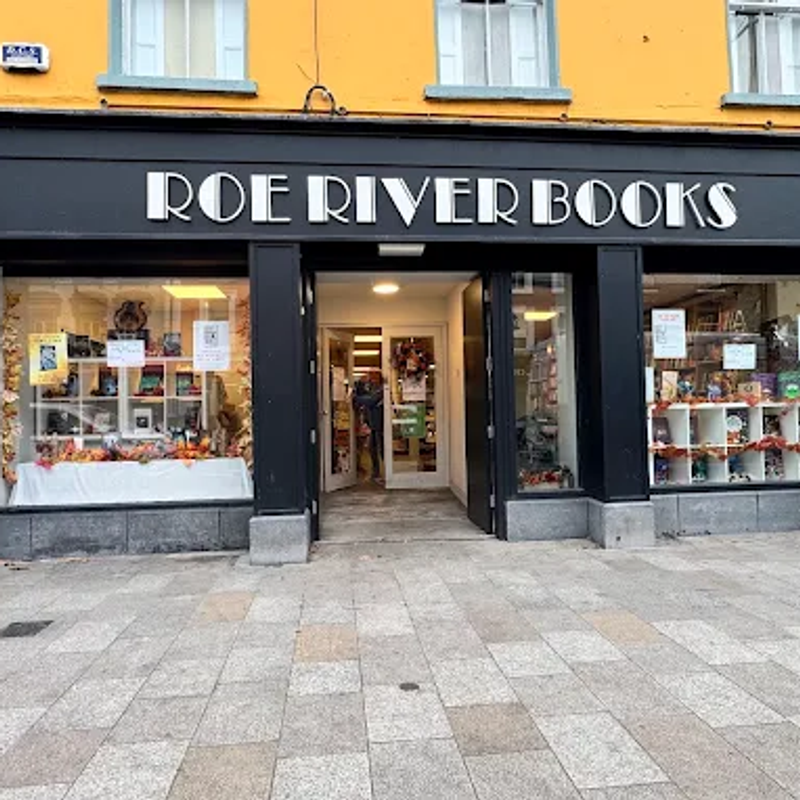 Roe River Books storefront