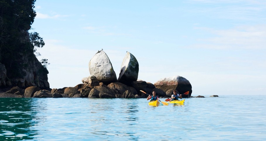 Split Apple Rock Kayak