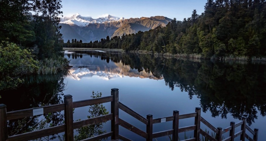 Lake Matheson