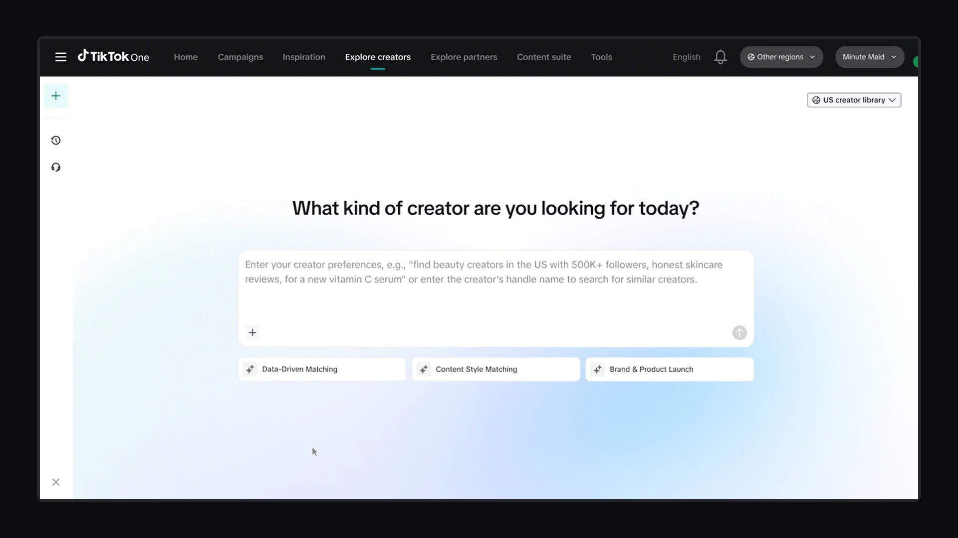 الشاشة الرئيسية لأداة Creator AI Search في TikTok One، مع سؤال عن نوع صانع المحتوى المطلوب وخانة لوصفه