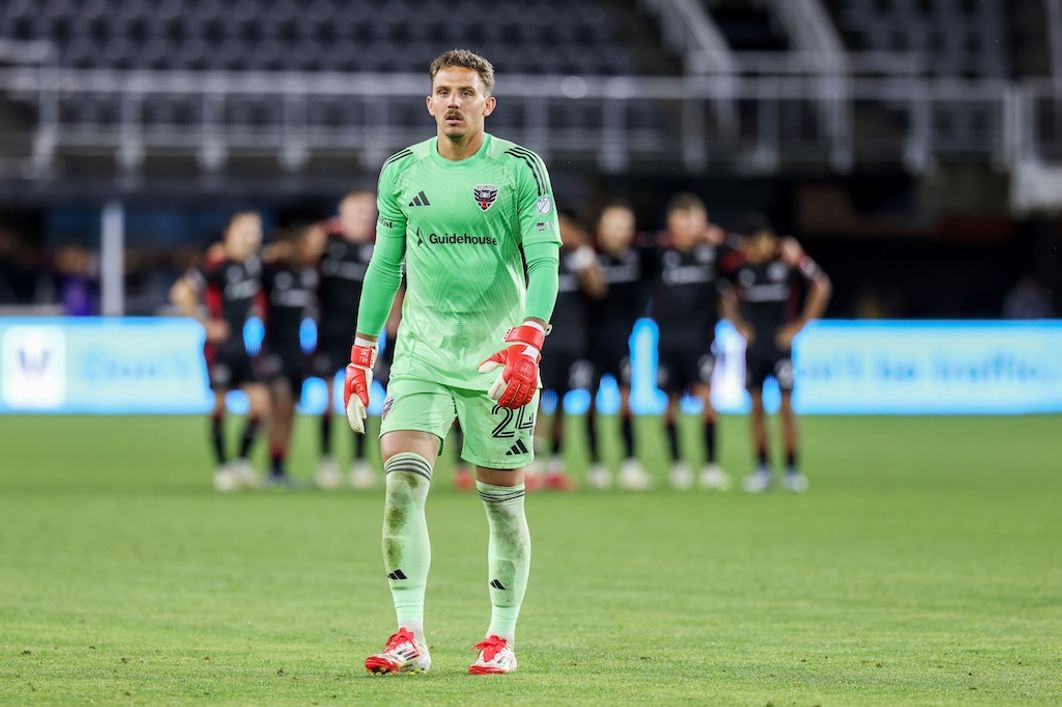 Farr between making four saves (from five attempts) in the shootout against Charlotte FC​​​​‌﻿‍﻿​‍​‍‌‍﻿﻿‌﻿​‍‌‍‍‌‌‍‌﻿‌‍‍‌‌‍﻿‍​‍​‍​﻿‍‍​‍​‍‌﻿​﻿‌‍​‌‌‍﻿‍‌‍‍‌‌﻿‌​‌﻿‍‌​‍﻿‍‌‍‍‌‌‍﻿﻿​‍​‍​‍﻿​​‍​‍‌‍‍​‌﻿​‍‌‍‌‌‌‍‌‍​‍​‍​﻿‍‍​‍​‍‌‍‍​‌﻿‌​‌﻿‌​‌﻿​​‌﻿​﻿​﻿‍‍​‍﻿﻿​‍﻿﻿‌﻿‌‌‌﻿​﻿‌﻿​﻿‌‍‌‍​‍﻿‍‌﻿​﻿‌‍​‌‌‍﻿‍‌‍‍‌‌﻿‌​‌﻿‍‌​‍﻿‍‌﻿​﻿‌﻿‌​‌﻿‌‌‌‍‌​‌‍‍‌‌‍﻿﻿​‍﻿﻿‌‍‍‌‌‍﻿‍‌﻿‌​‌‍‌‌‌‍﻿‍‌﻿‌​​‍﻿﻿‌‍‌‌‌‍‌​‌‍‍‌‌﻿‌​​‍﻿﻿‌‍﻿‌‌‍﻿﻿‌‍‌​‌‍‌‌​﻿﻿‌‌﻿​​‌﻿​‍‌‍‌‌‌﻿​﻿‌‍‌‌‌‍﻿‍‌﻿‌​‌‍​‌‌﻿‌​‌‍‍‌‌‍﻿﻿‌‍﻿‍​﻿‍﻿‌‍‍‌‌‍‌​​﻿﻿‌‌‍‌‌​﻿​﻿‌‍‌​‌‍​‌‌‍​‌​﻿‌﻿​﻿​‌​﻿​‍​‍﻿‌‌‍​‌​﻿‌‌‌‍​‍​﻿‌‍​‍﻿‌​﻿‌​​﻿‌‌‌‍‌​​﻿​‍​‍﻿‌​﻿‍​​﻿‌‍​﻿​​​﻿‌﻿​‍﻿‌‌‍‌​‌‍​‍‌‍‌‌‌‍​‌​﻿​‌​﻿​​‌‍‌‌​﻿​‍‌‍​﻿​﻿‌‍‌‍​﻿​﻿‌‌​﻿‍﻿‌﻿‌​‌﻿‍‌‌﻿​​‌‍‌‌​﻿﻿‌‌﻿​﻿‌﻿‌​‌‍﻿﻿‌﻿​‍‌﻿‍‌​﻿‍﻿‌﻿​​‌‍​‌‌﻿‌​‌‍‍​​﻿﻿‌‌‍​﻿‌‍﻿﻿‌‍﻿‍‌﻿‌​‌‍‌‌‌‍﻿‍‌﻿‌​​‍‌‌​﻿‌‌‌​​‍‌‌﻿﻿‌‍‍﻿‌‍‌‌‌﻿‍‌​‍‌‌​﻿​﻿‌​‌​​‍‌‌​﻿​﻿‌​‌​​‍‌‌​﻿​‍​﻿​‍​﻿‌‍​﻿‍​​﻿​​‌‍‌‍​﻿​​‌‍​﻿‌‍​‍​﻿​﻿‌‍‌‍​﻿​​​﻿‍‌​﻿​‌​‍‌‌​﻿​‍​﻿​‍​‍‌‌​﻿‌‌‌​‌​​‍﻿‍‌‍‍‌‌‍﻿‌‌‍​‌‌‍‌﻿‌‍‌‌​‍﻿‍‌‍​‌‌‍﻿​‌﻿‌​​﻿﻿﻿‌‍​‍‌‍​‌‌﻿​﻿‌‍‌‌‌‌‌‌‌﻿​‍‌‍﻿​​﻿﻿‌‌‍‍​‌﻿‌​‌﻿‌​‌﻿​​‌﻿​﻿​‍‌‌​﻿​﻿‌​​‌​‍‌‌​﻿​‍‌​‌‍​‍‌‌​﻿​‍‌​‌‍‌﻿‌‌‌﻿​﻿‌﻿​﻿‌‍‌‍​‍﻿‍‌﻿​﻿‌‍​‌‌‍﻿‍‌‍‍‌‌﻿‌​‌﻿‍‌​‍﻿‍‌﻿​﻿‌﻿‌​‌﻿‌‌‌‍‌​‌‍‍‌‌‍﻿﻿​‍‌‍‌‍‍‌‌‍‌​​﻿﻿‌‌‍‌‌​﻿​﻿‌‍‌​‌‍​‌‌‍​‌​﻿‌﻿​﻿​‌​﻿​‍​‍﻿‌‌‍​‌​﻿‌‌‌‍​‍​﻿‌‍​‍﻿‌​﻿‌​​﻿‌‌‌‍‌​​﻿​‍​‍﻿‌​﻿‍​​﻿‌‍​﻿​​​﻿‌﻿​‍﻿‌‌‍‌​‌‍​‍‌‍‌‌‌‍​‌​﻿​‌​﻿​​‌‍‌‌​﻿​‍‌‍​﻿​﻿‌‍‌‍​﻿​﻿‌‌​‍‌‍‌﻿‌​‌﻿‍‌‌﻿​​‌‍‌‌​﻿﻿‌‌﻿​﻿‌﻿‌​‌‍﻿﻿‌﻿​‍‌﻿‍‌​‍‌‍‌﻿​​‌‍​‌‌﻿‌​‌‍‍​​﻿﻿‌‌‍​﻿‌‍﻿﻿‌‍﻿‍‌﻿‌​‌‍‌‌‌‍﻿‍‌﻿‌​​‍‌‌​﻿‌‌‌​​‍‌‌﻿﻿‌‍‍﻿‌‍‌‌‌﻿‍‌​‍‌‌​﻿​﻿‌​‌​​‍‌‌​﻿​﻿‌​‌​​‍‌‌​﻿​‍​﻿​‍​﻿‌‍​﻿‍​​﻿​​‌‍‌‍​﻿​​‌‍​﻿‌‍​‍​﻿​﻿‌‍‌‍​﻿​​​﻿‍‌​﻿​‌​‍‌‌​﻿​‍​﻿​‍​‍‌‌​﻿‌‌‌​‌​​‍﻿‍‌‍‍‌‌‍﻿‌‌‍​‌‌‍‌﻿‌‍‌‌​‍﻿‍‌‍​‌‌‍﻿​‌﻿‌​​‍​‍‌﻿﻿‌