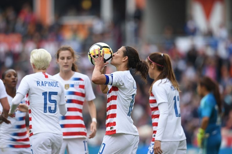 Carli Lloyd Scores 100th Goal in Wild 6-2 Win vs. Mexico