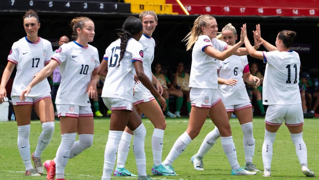 U20 players celebrating