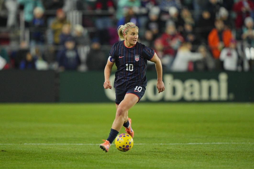 Lindsey Heaps, Rose Lavelle, Naomi Girma make their returns; Sophia Wilson, Mallory Swanson absences create opportunities as Triple Espresso reunion awaits