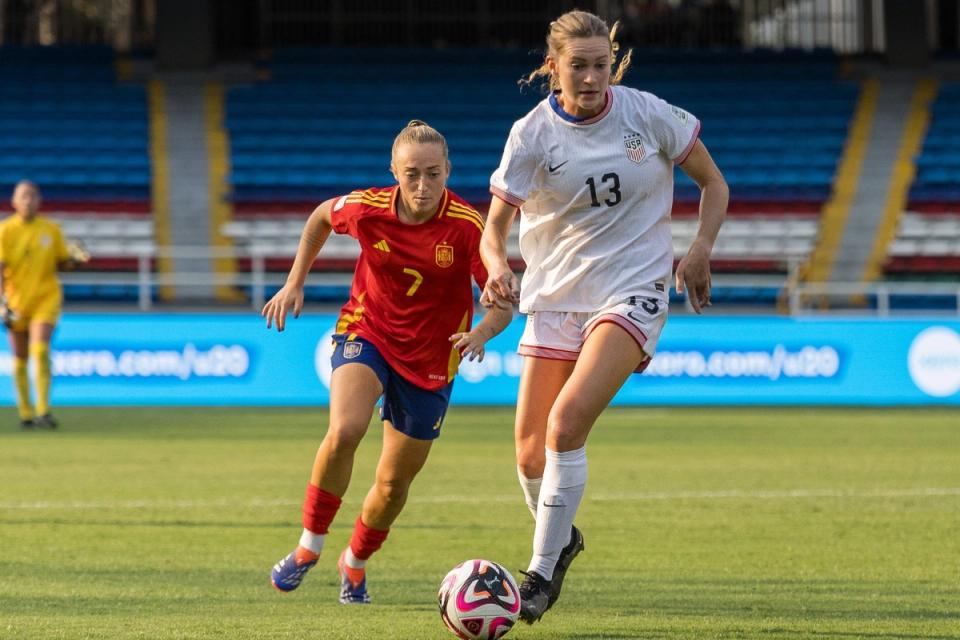 Leah Klenke dribbles the ball down the pitch against Spain​​​​‌﻿‍﻿​‍​‍‌‍﻿﻿‌﻿​‍‌‍‍‌‌‍‌﻿‌‍‍‌‌‍﻿‍​‍​‍​﻿‍‍​‍​‍‌﻿​﻿‌‍​‌‌‍﻿‍‌‍‍‌‌﻿‌​‌﻿‍‌​‍﻿‍‌‍‍‌‌‍﻿﻿​‍​‍​‍﻿​​‍​‍‌‍‍​‌﻿​‍‌‍‌‌‌‍‌‍​‍​‍​﻿‍‍​‍​‍‌‍‍​‌﻿‌​‌﻿‌​‌﻿​​‌﻿​﻿​﻿‍‍​‍﻿﻿​‍﻿﻿‌﻿‌‌‌﻿​﻿‌﻿​﻿‌‍‌‍​‍﻿‍‌﻿​﻿‌‍​‌‌‍﻿‍‌‍‍‌‌﻿‌​‌﻿‍‌​‍﻿‍‌﻿​﻿‌﻿‌​‌﻿‌‌‌‍‌​‌‍‍‌‌‍﻿﻿​‍﻿﻿‌‍‍‌‌‍﻿‍‌﻿‌​‌‍‌‌‌‍﻿‍‌﻿‌​​‍﻿﻿‌‍‌‌‌‍‌​‌‍‍‌‌﻿‌​​‍﻿﻿‌‍﻿‌‌‍﻿﻿‌‍‌​‌‍‌‌​﻿﻿‌‌﻿​​‌﻿​‍‌‍‌‌‌﻿​﻿‌‍‌‌‌‍﻿‍‌﻿‌​‌‍​‌‌﻿‌​‌‍‍‌‌‍﻿﻿‌‍﻿‍​﻿‍﻿‌‍‍‌‌‍‌​​﻿﻿‌​﻿‍​‌‍​﻿​﻿‌﻿​﻿‌‍‌‍​‌‌‍​﻿​﻿​​​﻿​‌​‍﻿‌​﻿‌‌‌‍​‍​﻿​﻿‌‍​‍​‍﻿‌​﻿‌​‌‍​‍​﻿​‌‌‍‌‍​‍﻿‌‌‍​‌​﻿‍‌​﻿‌​‌‍​‌​‍﻿‌​﻿​​‌‍​‌​﻿​﻿​﻿‌﻿‌‍‌‌‌‍​‍‌‍‌‍​﻿‌‍‌‍‌‌‌‍‌‍‌‍‌​‌‍​‍​﻿‍﻿‌﻿‌​‌﻿‍‌‌﻿​​‌‍‌‌​﻿﻿‌‌﻿​﻿‌﻿‌​‌‍﻿﻿‌﻿​‍‌﻿‍‌​﻿‍﻿‌﻿​​‌‍​‌‌﻿‌​‌‍‍​​﻿﻿‌‌‍​﻿‌‍﻿﻿‌‍﻿‍‌﻿‌​‌‍‌‌‌‍﻿‍‌﻿‌​​‍‌‌​﻿‌‌‌​​‍‌‌﻿﻿‌‍‍﻿‌‍‌‌‌﻿‍‌​‍‌‌​﻿​﻿‌​‌​​‍‌‌​﻿​﻿‌​‌​​‍‌‌​﻿​‍​﻿​‍​﻿‌‍​﻿‌‍​﻿​​‌‍​‍​﻿‌​​﻿‍​‌‍‌‌‌‍‌​​﻿​‌‌‍​‍​﻿‍​​﻿‌​​‍‌‌​﻿​‍​﻿​‍​‍‌‌​﻿‌‌‌​‌​​‍﻿‍‌‍‍‌‌‍﻿‌‌‍​‌‌‍‌﻿‌‍‌‌‌​﻿‌‌‍﻿﻿‌‍​‍‌‍‍‌‌‍﻿​‌‍‌‌​‍﻿‍‌‍​‌‌‍﻿​‌﻿‌​​﻿﻿﻿‌‍​‍‌‍​‌‌﻿​﻿‌‍‌‌‌‌‌‌‌﻿​‍‌‍﻿​​﻿﻿‌‌‍‍​‌﻿‌​‌﻿‌​‌﻿​​‌﻿​﻿​‍‌‌​﻿​﻿‌​​‌​‍‌‌​﻿​‍‌​‌‍​‍‌‌​﻿​‍‌​‌‍‌﻿‌‌‌﻿​﻿‌﻿​﻿‌‍‌‍​‍﻿‍‌﻿​﻿‌‍​‌‌‍﻿‍‌‍‍‌‌﻿‌​‌﻿‍‌​‍﻿‍‌﻿​﻿‌﻿‌​‌﻿‌‌‌‍‌​‌‍‍‌‌‍﻿﻿​‍‌‍‌‍‍‌‌‍‌​​﻿﻿‌​﻿‍​‌‍​﻿​﻿‌﻿​﻿‌‍‌‍​‌‌‍​﻿​﻿​​​﻿​‌​‍﻿‌​﻿‌‌‌‍​‍​﻿​﻿‌‍​‍​‍﻿‌​﻿‌​‌‍​‍​﻿​‌‌‍‌‍​‍﻿‌‌‍​‌​﻿‍‌​﻿‌​‌‍​‌​‍﻿‌​﻿​​‌‍​‌​﻿​﻿​﻿‌﻿‌‍‌‌‌‍​‍‌‍‌‍​﻿‌‍‌‍‌‌‌‍‌‍‌‍‌​‌‍​‍​‍‌‍‌﻿‌​‌﻿‍‌‌﻿​​‌‍‌‌​﻿﻿‌‌﻿​﻿‌﻿‌​‌‍﻿﻿‌﻿​‍‌﻿‍‌​‍‌‍‌﻿​​‌‍​‌‌﻿‌​‌‍‍​​﻿﻿‌‌‍​﻿‌‍﻿﻿‌‍﻿‍‌﻿‌​‌‍‌‌‌‍﻿‍‌﻿‌​​‍‌‌​﻿‌‌‌​​‍‌‌﻿﻿‌‍‍﻿‌‍‌‌‌﻿‍‌​‍‌‌​﻿​﻿‌​‌​​‍‌‌​﻿​﻿‌​‌​​‍‌‌​﻿​‍​﻿​‍​﻿‌‍​﻿‌‍​﻿​​‌‍​‍​﻿‌​​﻿‍​‌‍‌‌‌‍‌​​﻿​‌‌‍​‍​﻿‍​​﻿‌​​‍‌‌​﻿​‍​﻿​‍​‍‌‌​﻿‌‌‌​‌​​‍﻿‍‌‍‍‌‌‍﻿‌‌‍​‌‌‍‌﻿‌‍‌‌‌​﻿‌‌‍﻿﻿‌‍​‍‌‍‍‌‌‍﻿​‌‍‌‌​‍﻿‍‌‍​‌‌‍﻿​‌﻿‌​​‍​‍‌﻿﻿‌