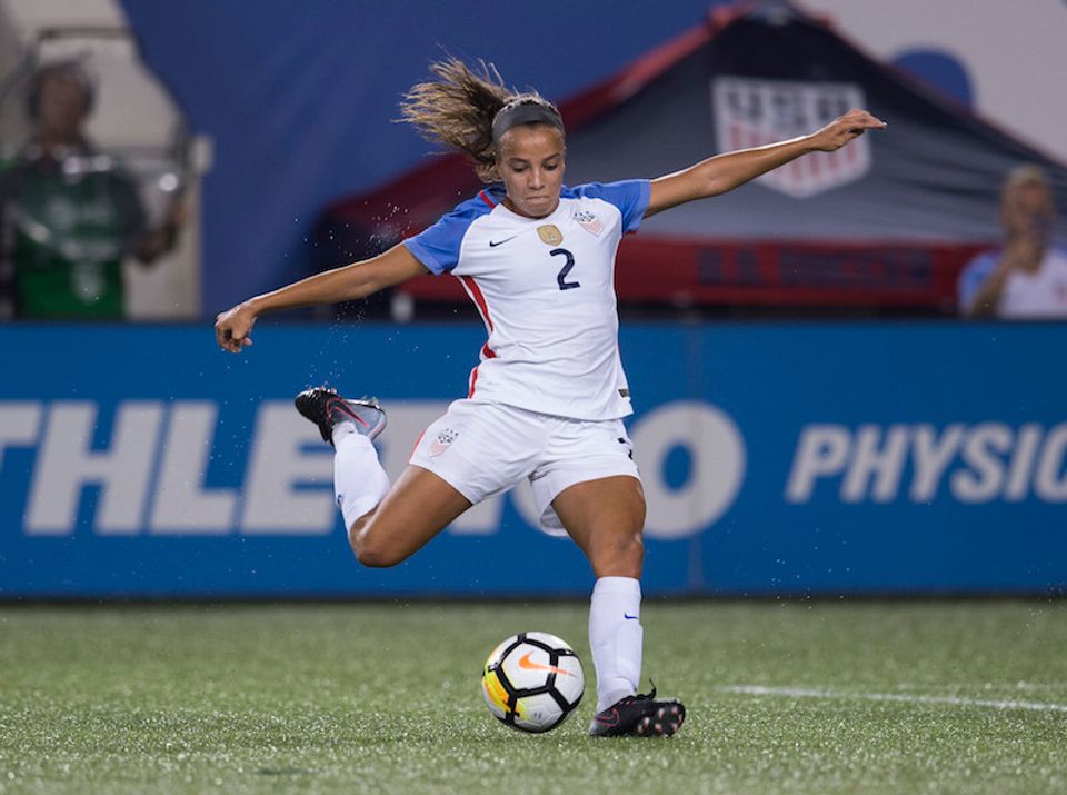 WNT - Mallory Pugh