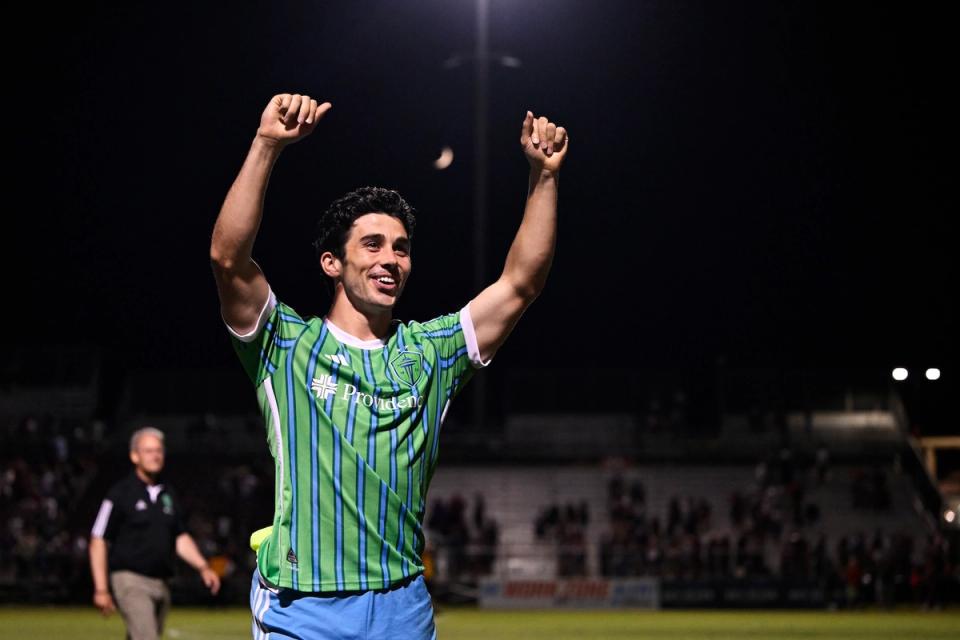 Paul Rothrock celebrates with his arms in the air on the field​​​​‌﻿‍﻿​‍​‍‌‍﻿﻿‌﻿​‍‌‍‍‌‌‍‌﻿‌‍‍‌‌‍﻿‍​‍​‍​﻿‍‍​‍​‍‌﻿​﻿‌‍​‌‌‍﻿‍‌‍‍‌‌﻿‌​‌﻿‍‌​‍﻿‍‌‍‍‌‌‍﻿﻿​‍​‍​‍﻿​​‍​‍‌‍‍​‌﻿​‍‌‍‌‌‌‍‌‍​‍​‍​﻿‍‍​‍​‍‌‍‍​‌﻿‌​‌﻿‌​‌﻿​​‌﻿​﻿​﻿‍‍​‍﻿﻿​‍﻿﻿‌﻿‌‌‌﻿​﻿‌﻿​﻿‌‍‌‍​‍﻿‍‌﻿​﻿‌‍​‌‌‍﻿‍‌‍‍‌‌﻿‌​‌﻿‍‌​‍﻿‍‌﻿​﻿‌﻿‌​‌﻿‌‌‌‍‌​‌‍‍‌‌‍﻿﻿​‍﻿﻿‌‍‍‌‌‍﻿‍‌﻿‌​‌‍‌‌‌‍﻿‍‌﻿‌​​‍﻿﻿‌‍‌‌‌‍‌​‌‍‍‌‌﻿‌​​‍﻿﻿‌‍﻿‌‌‍﻿﻿‌‍‌​‌‍‌‌​﻿﻿‌‌﻿​​‌﻿​‍‌‍‌‌‌﻿​﻿‌‍‌‌‌‍﻿‍‌﻿‌​‌‍​‌‌﻿‌​‌‍‍‌‌‍﻿﻿‌‍﻿‍​﻿‍﻿‌‍‍‌‌‍‌​​﻿﻿‌​﻿​﻿‌‍​﻿‌‍‌‍‌‍​‍​﻿​﻿​﻿‍‌‌‍‌​​﻿‌‍​‍﻿‌‌‍​‌‌‍​‍​﻿‍​‌‍​‌​‍﻿‌​﻿‌​​﻿‍‌​﻿​﻿​﻿‍‌​‍﻿‌​﻿‍‌​﻿‌﻿‌‍‌​‌‍‌‍​‍﻿‌‌‍​‍​﻿‌​​﻿‌﻿​﻿​﻿​﻿‌‌‌‍‌‍‌‍‌‍‌‍​‌​﻿​‌​﻿‌​​﻿​​‌‍​‍​﻿‍﻿‌﻿‌​‌﻿‍‌‌﻿​​‌‍‌‌​﻿﻿‌‌﻿​﻿‌﻿‌​‌‍﻿﻿‌﻿​‍‌﻿‍‌​﻿‍﻿‌﻿​​‌‍​‌‌﻿‌​‌‍‍​​﻿﻿‌‌‍​﻿‌‍﻿﻿‌‍﻿‍‌﻿‌​‌‍‌‌‌‍﻿‍‌﻿‌​​‍‌‌​﻿‌‌‌​​‍‌‌﻿﻿‌‍‍﻿‌‍‌‌‌﻿‍‌​‍‌‌​﻿​﻿‌​‌​​‍‌‌​﻿​﻿‌​‌​​‍‌‌​﻿​‍​﻿​‍‌‍​‌​﻿‍‌‌‍‌​​﻿​﻿​﻿‌​​﻿‍​​﻿​​​﻿‌‍​﻿‌‌​﻿​‍‌‍​﻿‌‍‌‌​‍‌‌​﻿​‍​﻿​‍​‍‌‌​﻿‌‌‌​‌​​‍﻿‍‌‍‍‌‌‍﻿‌‌‍​‌‌‍‌﻿‌‍‌‌‌​﻿‌‌‍﻿﻿‌‍​‍‌‍‍‌‌‍﻿​‌‍‌‌​‍﻿‍‌‍​‌‌‍﻿​‌﻿‌​​﻿﻿﻿‌‍​‍‌‍​‌‌﻿​﻿‌‍‌‌‌‌‌‌‌﻿​‍‌‍﻿​​﻿﻿‌‌‍‍​‌﻿‌​‌﻿‌​‌﻿​​‌﻿​﻿​‍‌‌​﻿​﻿‌​​‌​‍‌‌​﻿​‍‌​‌‍​‍‌‌​﻿​‍‌​‌‍‌﻿‌‌‌﻿​﻿‌﻿​﻿‌‍‌‍​‍﻿‍‌﻿​﻿‌‍​‌‌‍﻿‍‌‍‍‌‌﻿‌​‌﻿‍‌​‍﻿‍‌﻿​﻿‌﻿‌​‌﻿‌‌‌‍‌​‌‍‍‌‌‍﻿﻿​‍‌‍‌‍‍‌‌‍‌​​﻿﻿‌​﻿​﻿‌‍​﻿‌‍‌‍‌‍​‍​﻿​﻿​﻿‍‌‌‍‌​​﻿‌‍​‍﻿‌‌‍​‌‌‍​‍​﻿‍​‌‍​‌​‍﻿‌​﻿‌​​﻿‍‌​﻿​﻿​﻿‍‌​‍﻿‌​﻿‍‌​﻿‌﻿‌‍‌​‌‍‌‍​‍﻿‌‌‍​‍​﻿‌​​﻿‌﻿​﻿​﻿​﻿‌‌‌‍‌‍‌‍‌‍‌‍​‌​﻿​‌​﻿‌​​﻿​​‌‍​‍​‍‌‍‌﻿‌​‌﻿‍‌‌﻿​​‌‍‌‌​﻿﻿‌‌﻿​﻿‌﻿‌​‌‍﻿﻿‌﻿​‍‌﻿‍‌​‍‌‍‌﻿​​‌‍​‌‌﻿‌​‌‍‍​​﻿﻿‌‌‍​﻿‌‍﻿﻿‌‍﻿‍‌﻿‌​‌‍‌‌‌‍﻿‍‌﻿‌​​‍‌‌​﻿‌‌‌​​‍‌‌﻿﻿‌‍‍﻿‌‍‌‌‌﻿‍‌​‍‌‌​﻿​﻿‌​‌​​‍‌‌​﻿​﻿‌​‌​​‍‌‌​﻿​‍​﻿​‍‌‍​‌​﻿‍‌‌‍‌​​﻿​﻿​﻿‌​​﻿‍​​﻿​​​﻿‌‍​﻿‌‌​﻿​‍‌‍​﻿‌‍‌‌​‍‌‌​﻿​‍​﻿​‍​‍‌‌​﻿‌‌‌​‌​​‍﻿‍‌‍‍‌‌‍﻿‌‌‍​‌‌‍‌﻿‌‍‌‌‌​﻿‌‌‍﻿﻿‌‍​‍‌‍‍‌‌‍﻿​‌‍‌‌​‍﻿‍‌‍​‌‌‍﻿​‌﻿‌​​‍​‍‌﻿﻿‌