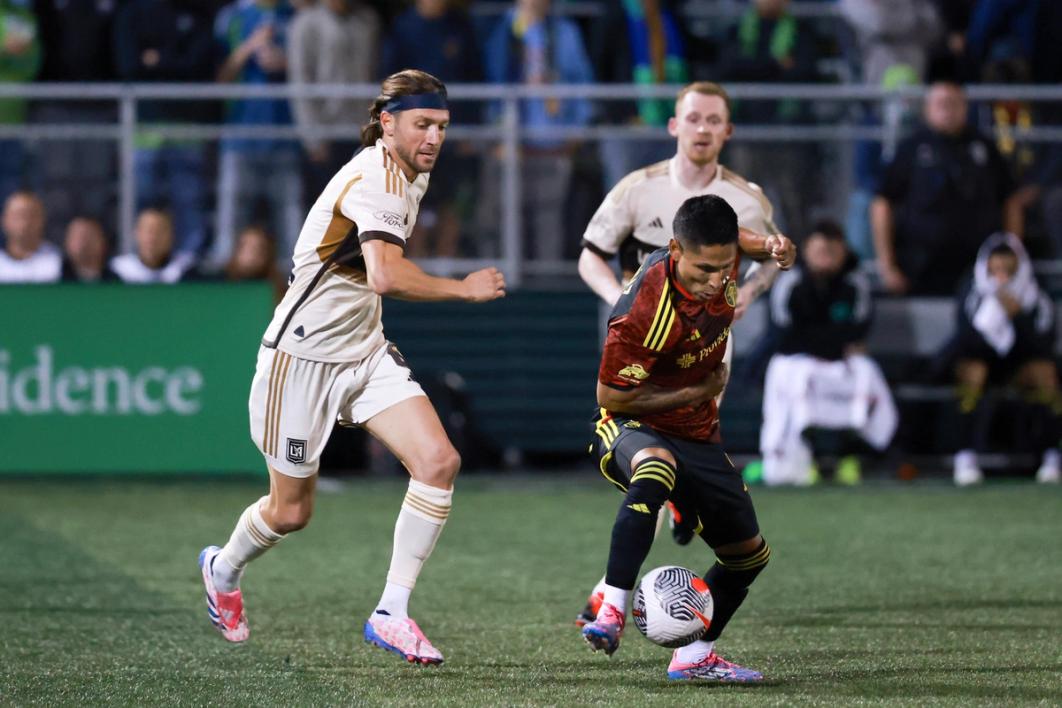 Captain Ilie Sanchez doing the dirty work in LAFC’s 2024 Open Cup Semifinal in Seattle