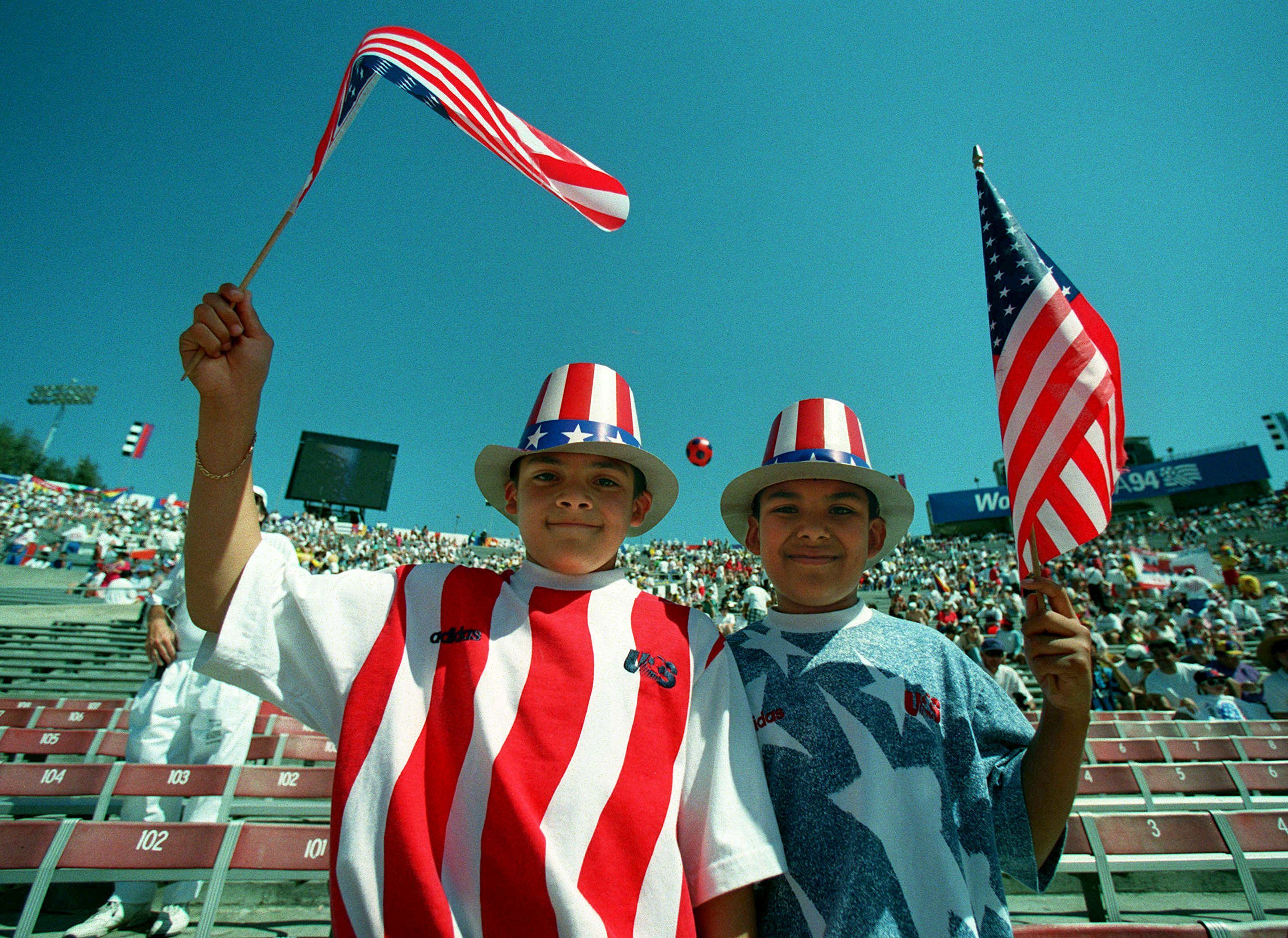Young American Fans Before at the FIFA World Cup Finals Group A match between Usa and Colombia at Rose Bowl In Pasadena on June 22, 1994 in California, United States. (Photo by Stewart Kendall/Sportsphoto/Allstar via Getty Images)
