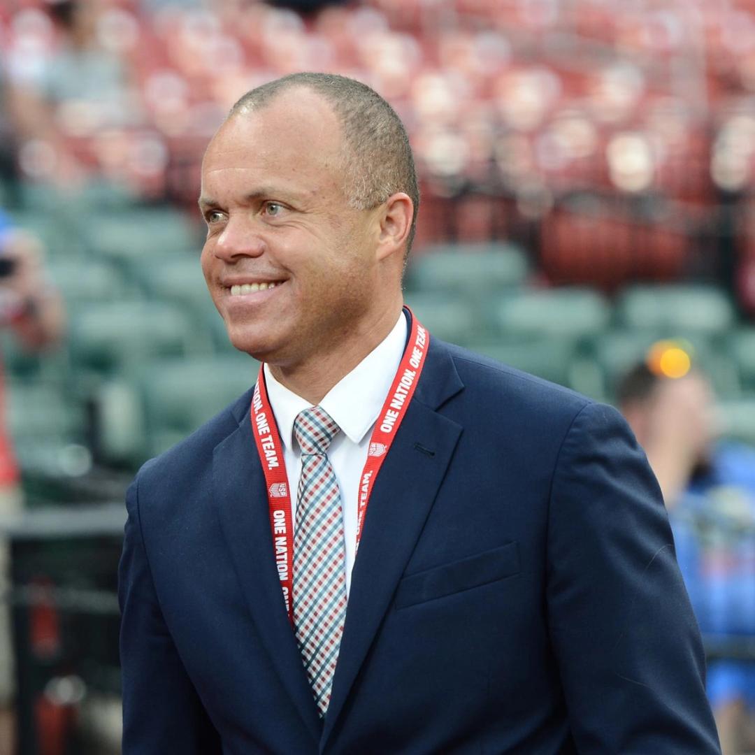 MEMORIAL DAY: Earnie Stewart on how his Father’s Military Service Paved his way to the USMNT
