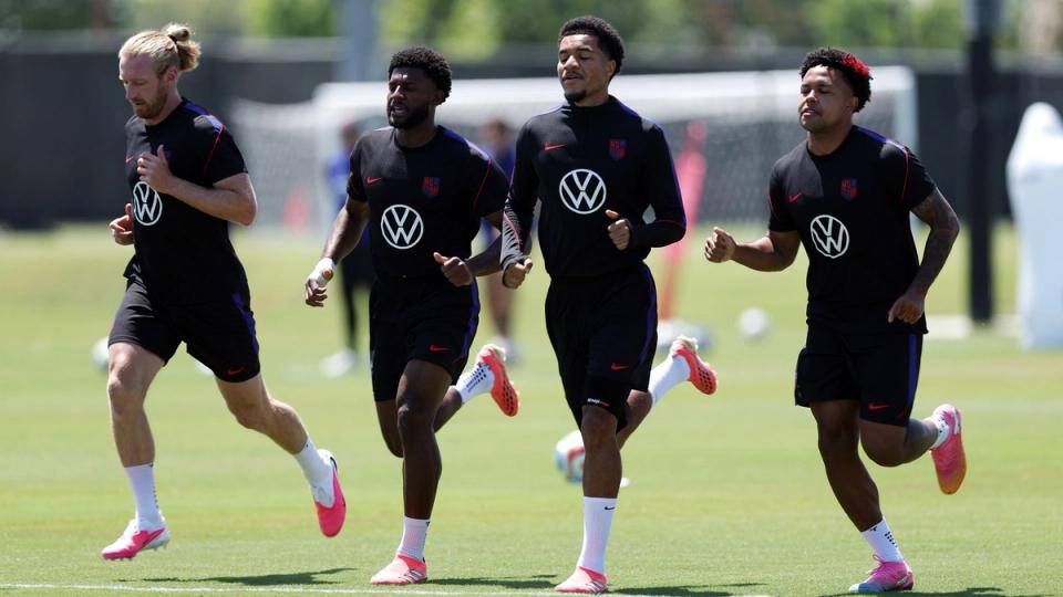 Hosting FIFA World Cup 2026 Fosters Close Family Atmosphere for USMNT