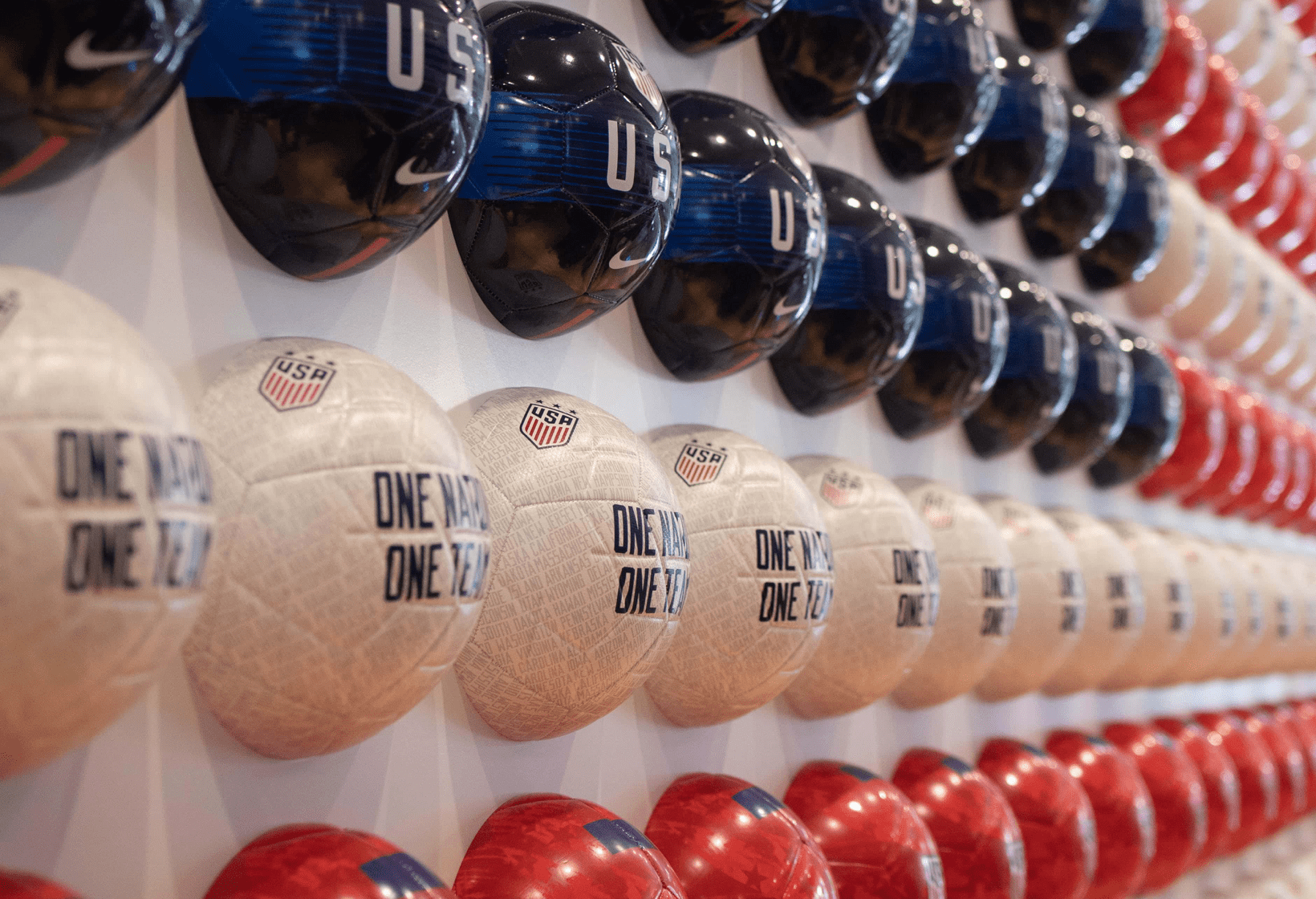 SOCCER FAN STUDIO SET TO OPEN IN WEST LOOP THROUGH JULY