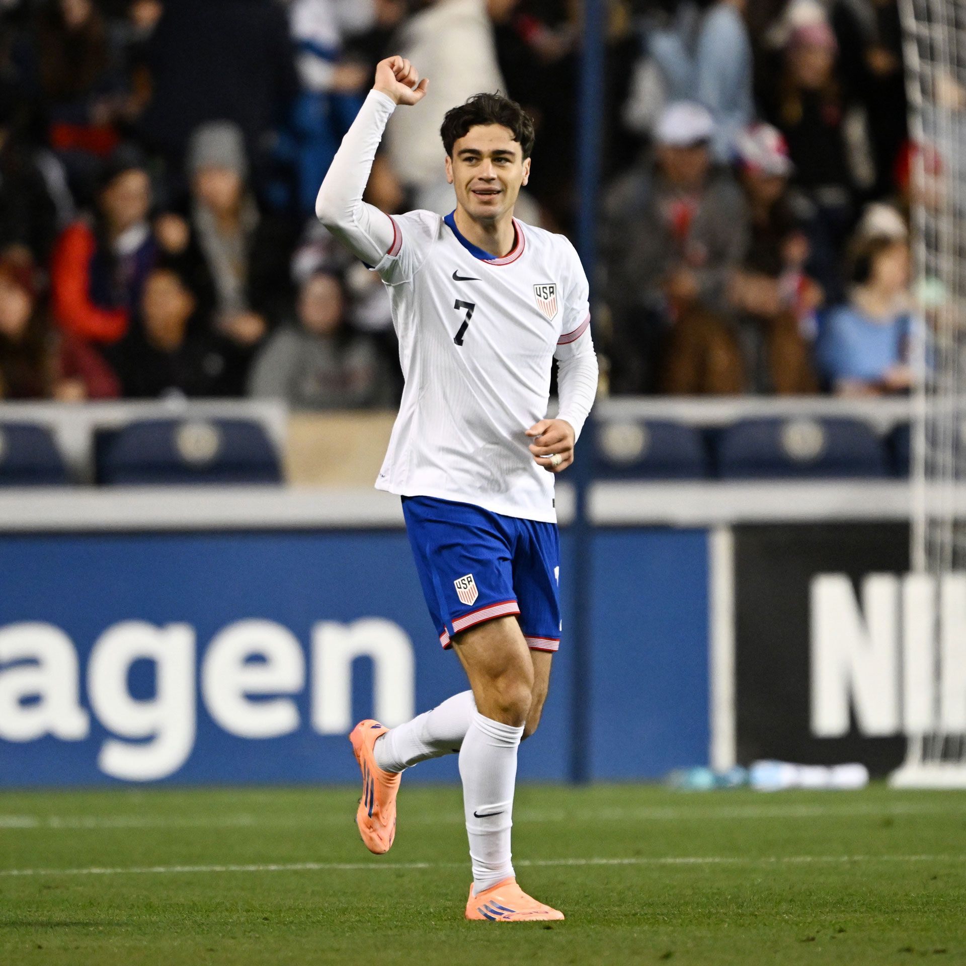 ‘A Gio Performance’: Reyna’s Hard Work Pays Off in USMNT Win