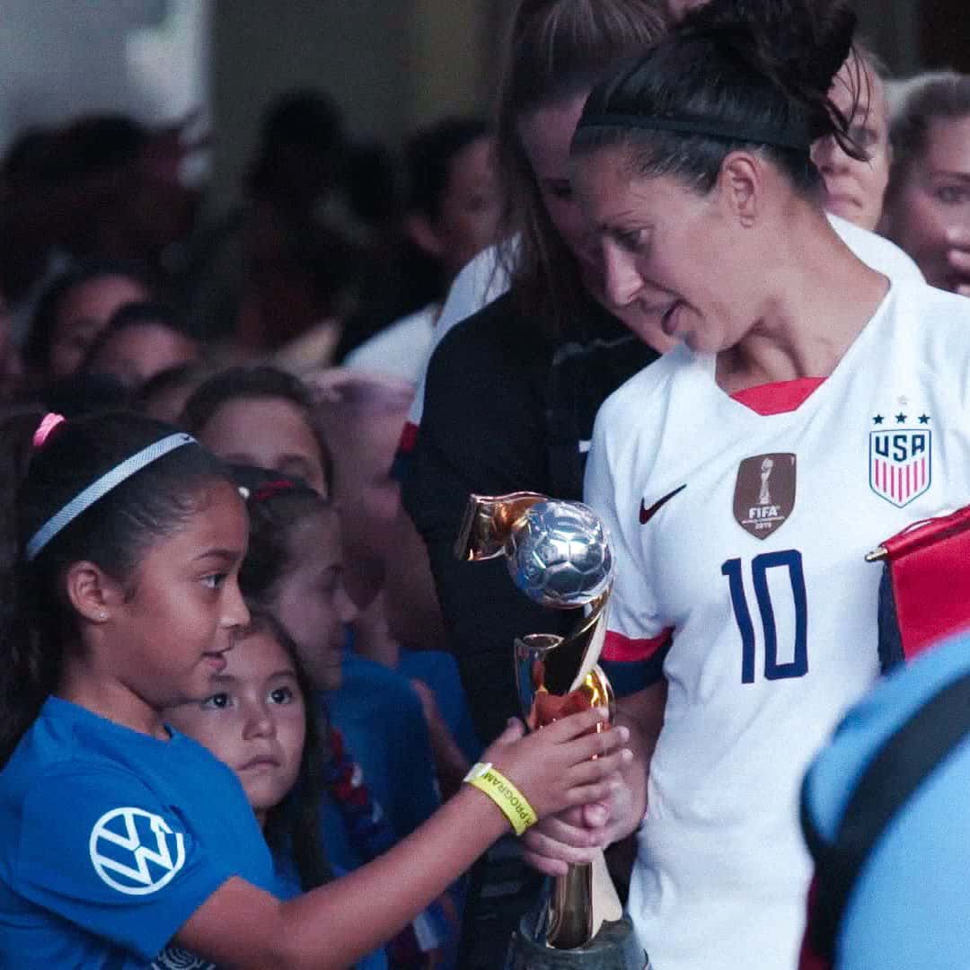 BTC: WNT Comes Up Roses in Pasadena