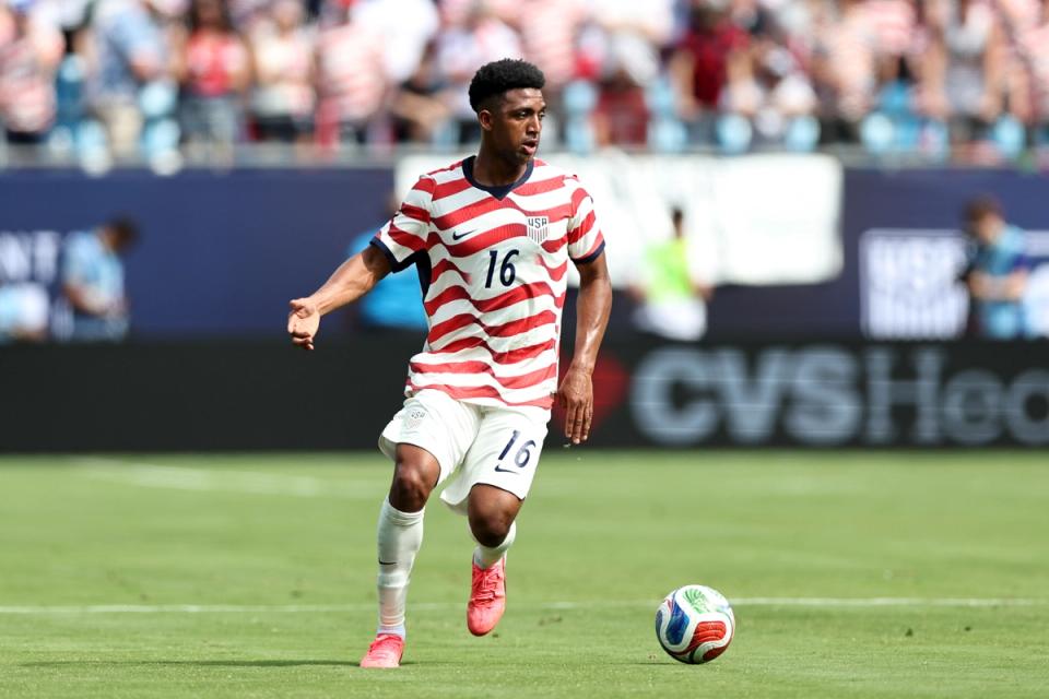 Alex Freeman of United States controls the ball (Photo by Omar Vega/USSF/Getty Images)