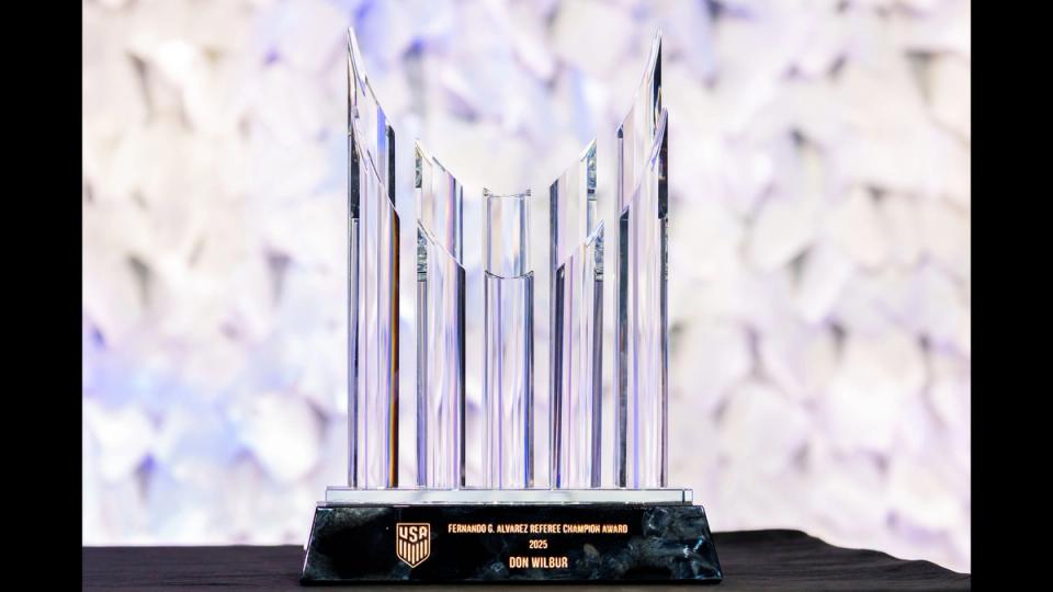 Fernando G Alvarez Referee Champion Award