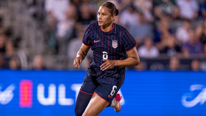Youthful USWNT Faces Ireland in Historic Showdown