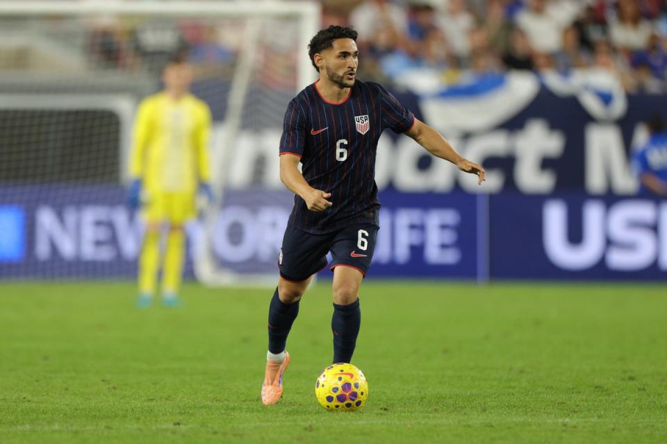 Roldan one of 10 USMNT players on March roster competing to make his second-consecutive World Cup