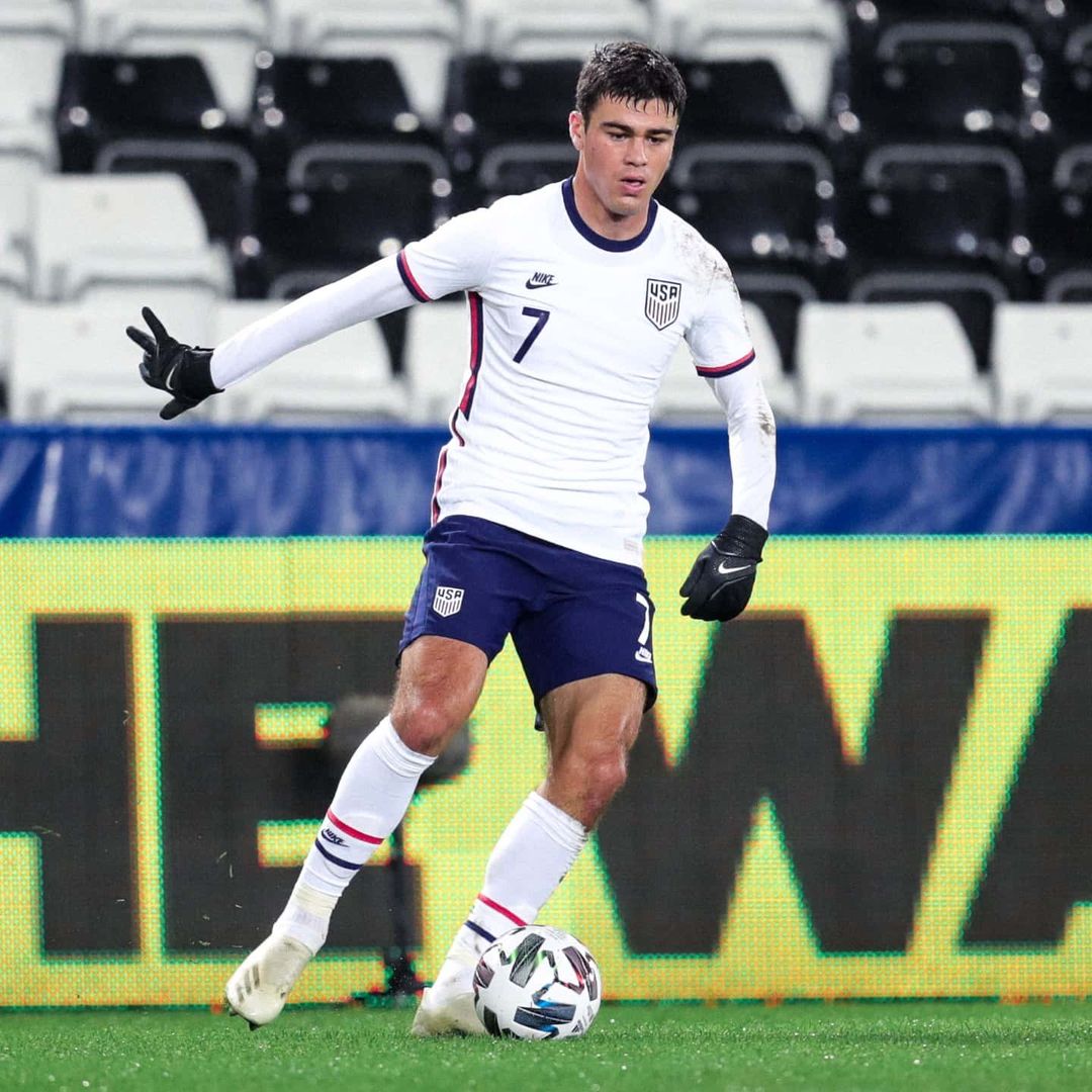 USMNT Rewind: McKennie Provides Assist for Juventus, Reyna Scores Stunner for Dortmund