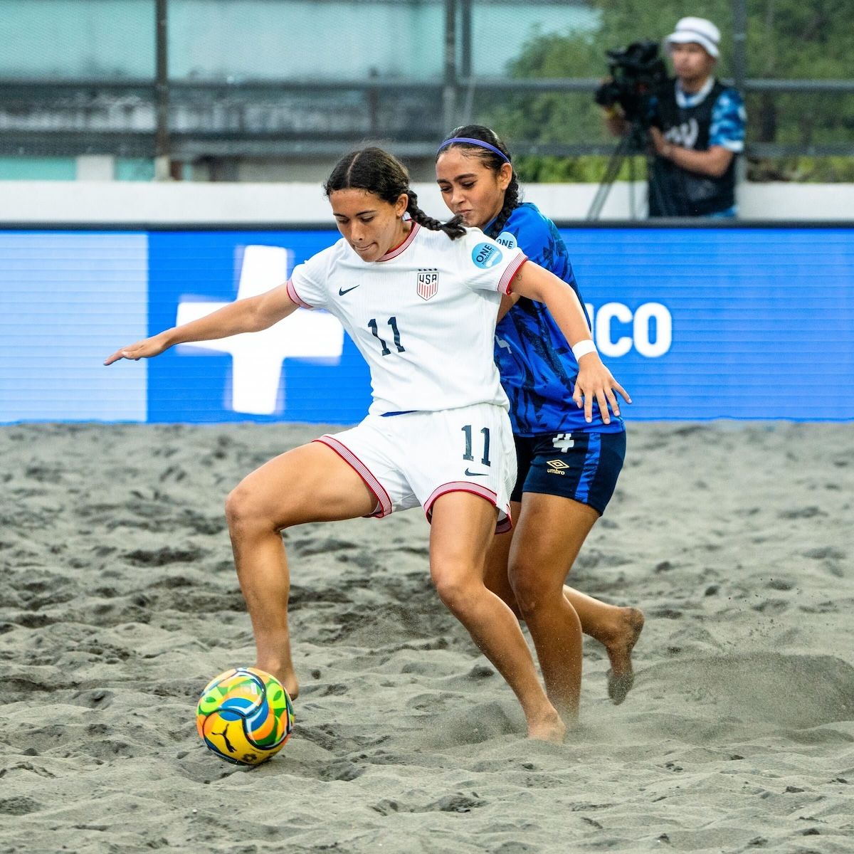 Beach WNT Finishes Third at 2025 El Salvador Beach Soccer Cup