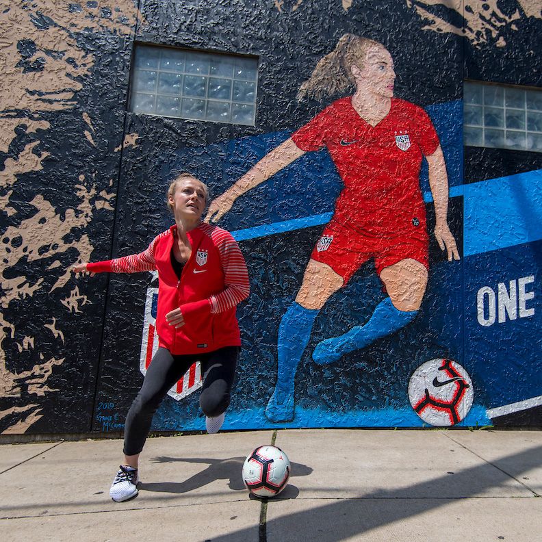 BTC USWNT Dispatches New Zealand 5 0 in St Louis as Becky Sauerbrunn Comes Home