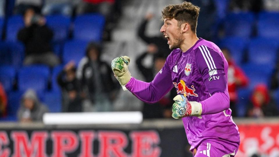 NY Redbulls goalkeeper celebrating