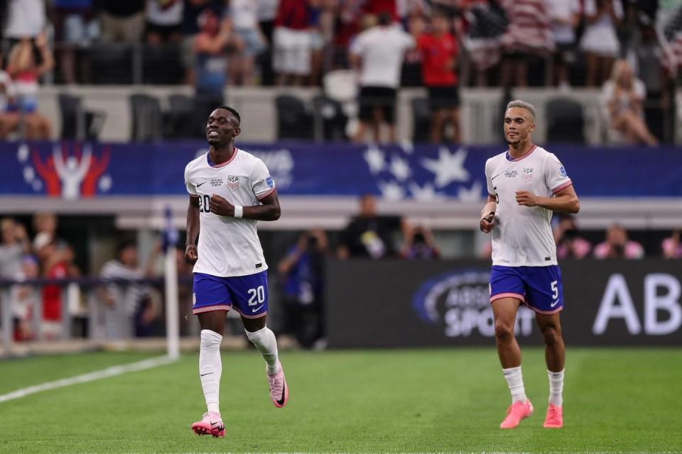 Photo of Folarin Balogun and Antonee Robinson from the USA Copa America match on June 23