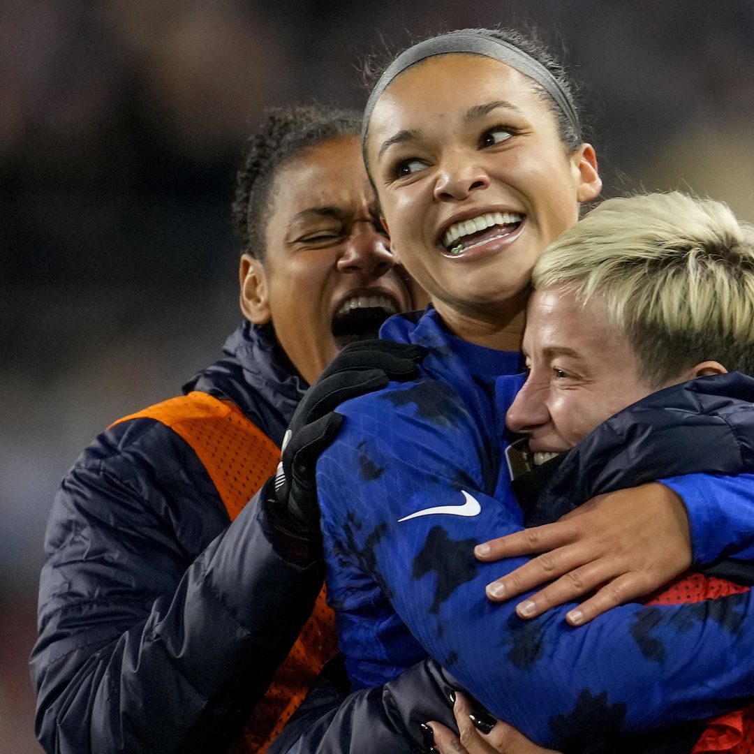 BEHIND THE CREST: USWNT Closes 2022 Campaign Against Germany