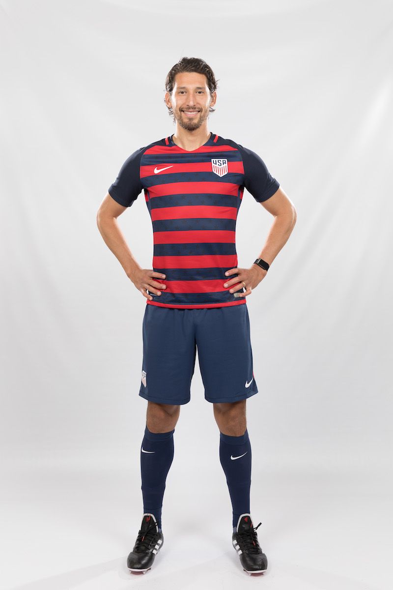 USA PULISIC 2017 #10 Gold Cup soccer Jersey and sold shorts