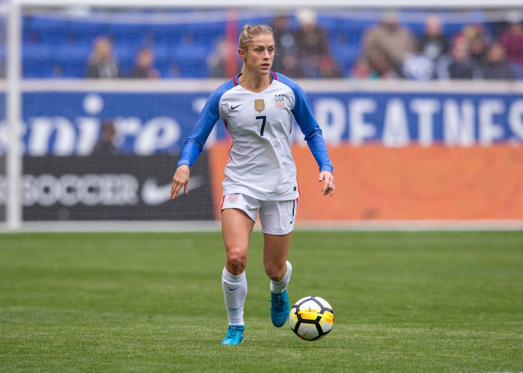 WNT - Abby Dahlkemper