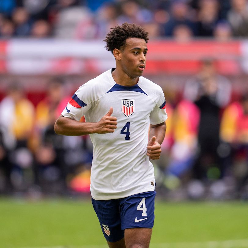 USMNT REWIND: Adams, Aaronson Key in Leeds Win vs. Liverpool; Acosta Headed to MLS Cup