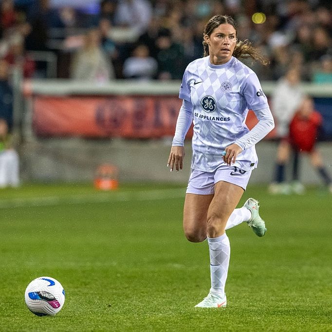 USWNT Rewind: Emma Sears Scores Again, Emily Fox and Jenna Nighswonger Advance to UWCL Final
