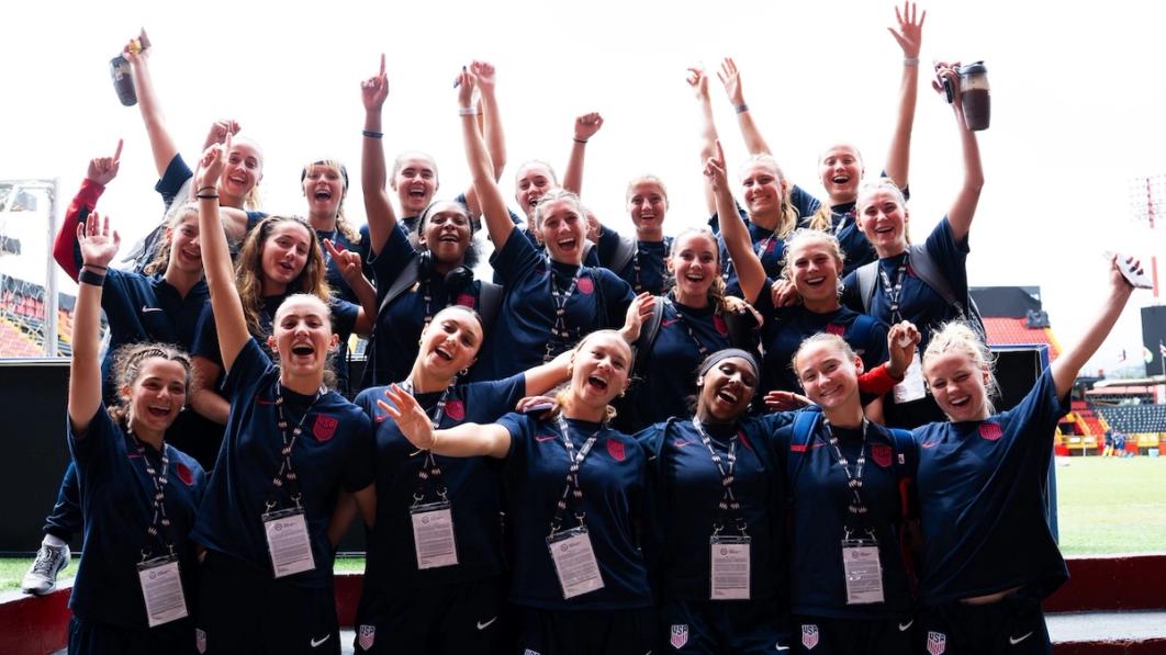 U20 WNT players celebrate