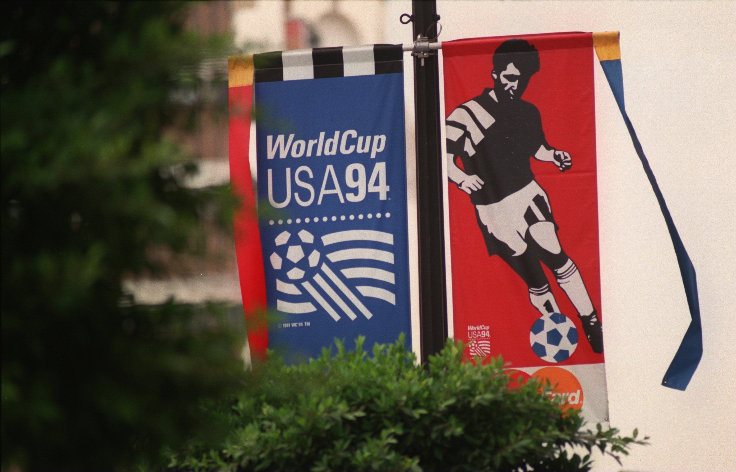 A street banner on Sunset Boulevard in Los Angeles promoting the 1994 World Cup (Credit: Simon P Barnett/ALLSPORT)