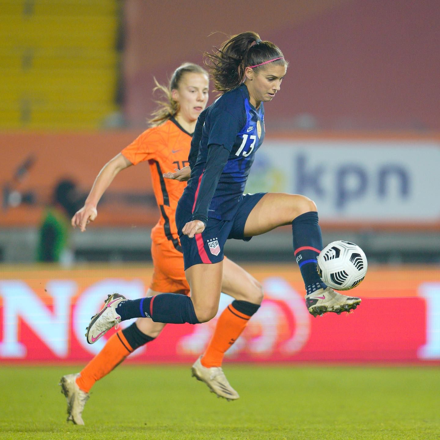 Morgan Scores Her First Goal For Spurs