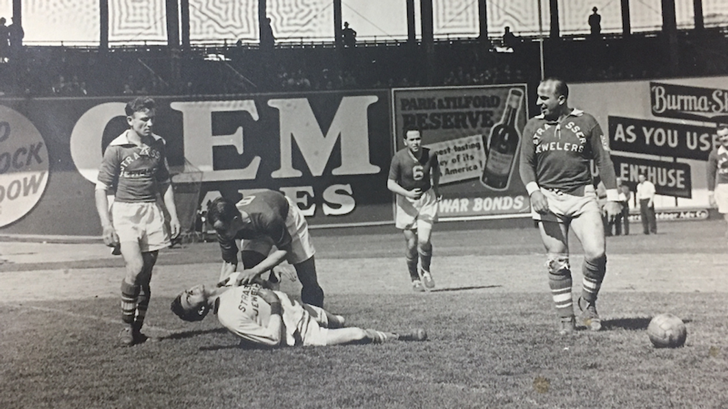 Black and white photo of team in 1944 