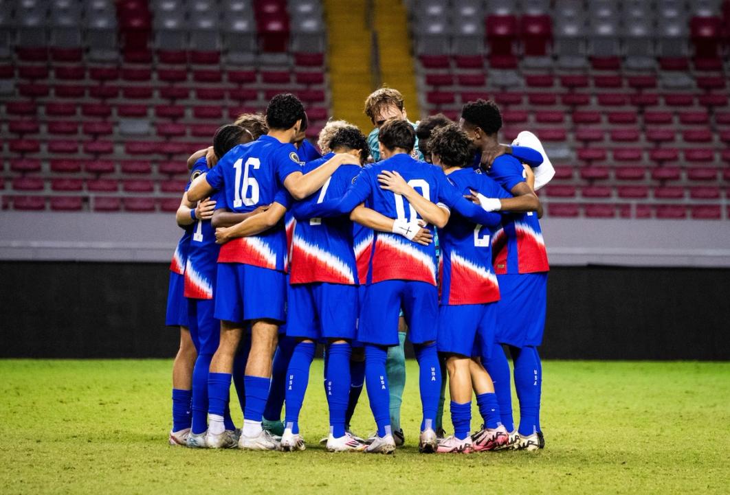 The US U17 MNT on the pitch