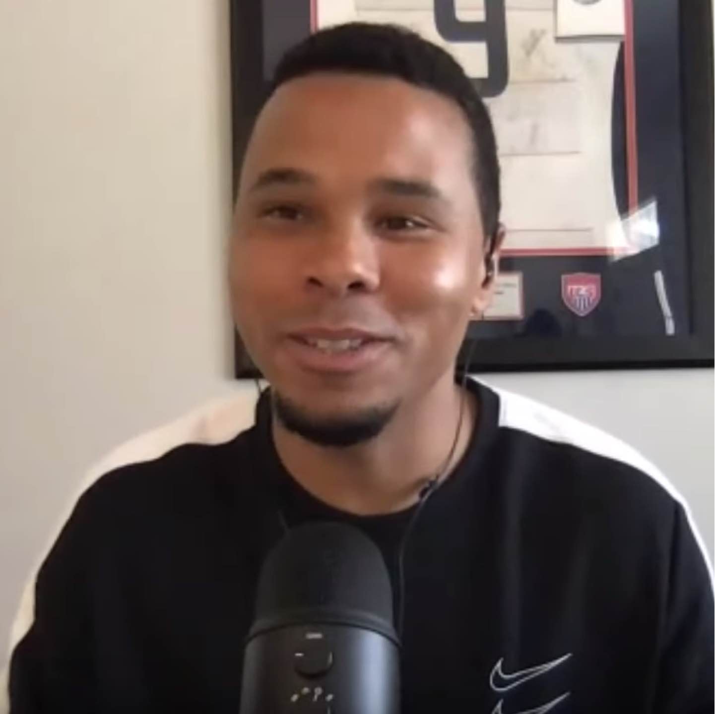 USMNTClassics Rewind Bornstein Davies and Holden on Oct 14 2009 vs Costa Rica