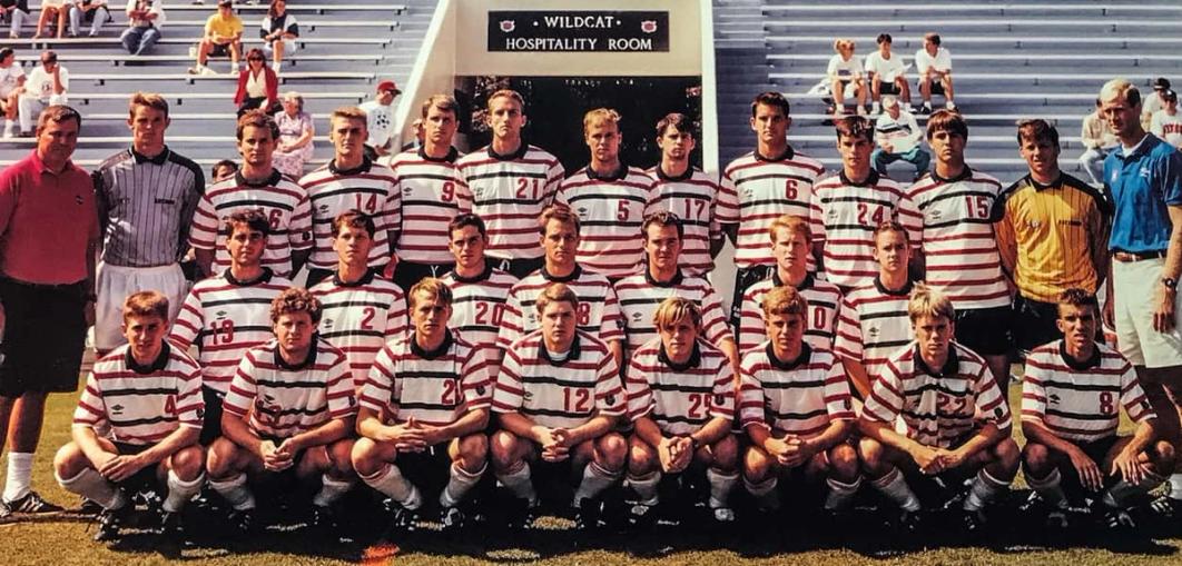 Rob Ukrop (No6 – Top Row) with his 1992 Davidson College NCAA Final Four team