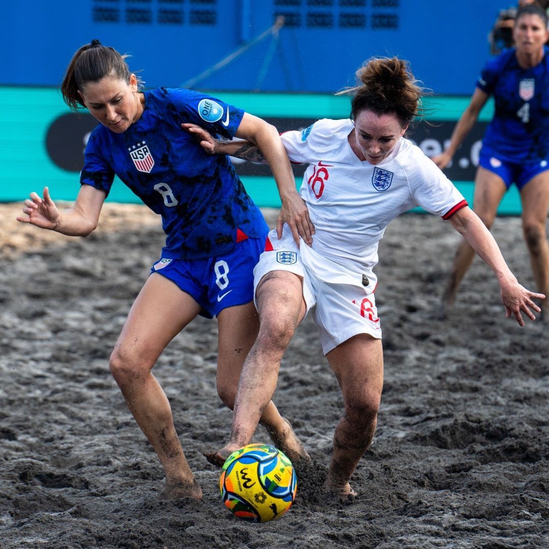 Beach WNT Falls on Penalties to England in Opening Match of 2024 El Salvador Beach Soccer Cup